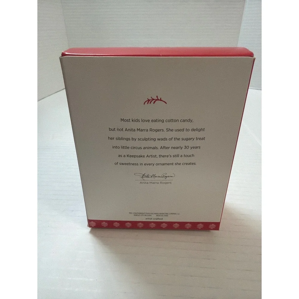 Hallmark Keepsake Inside Story 2017 Member Exclusive Ornament Gold QXC5018